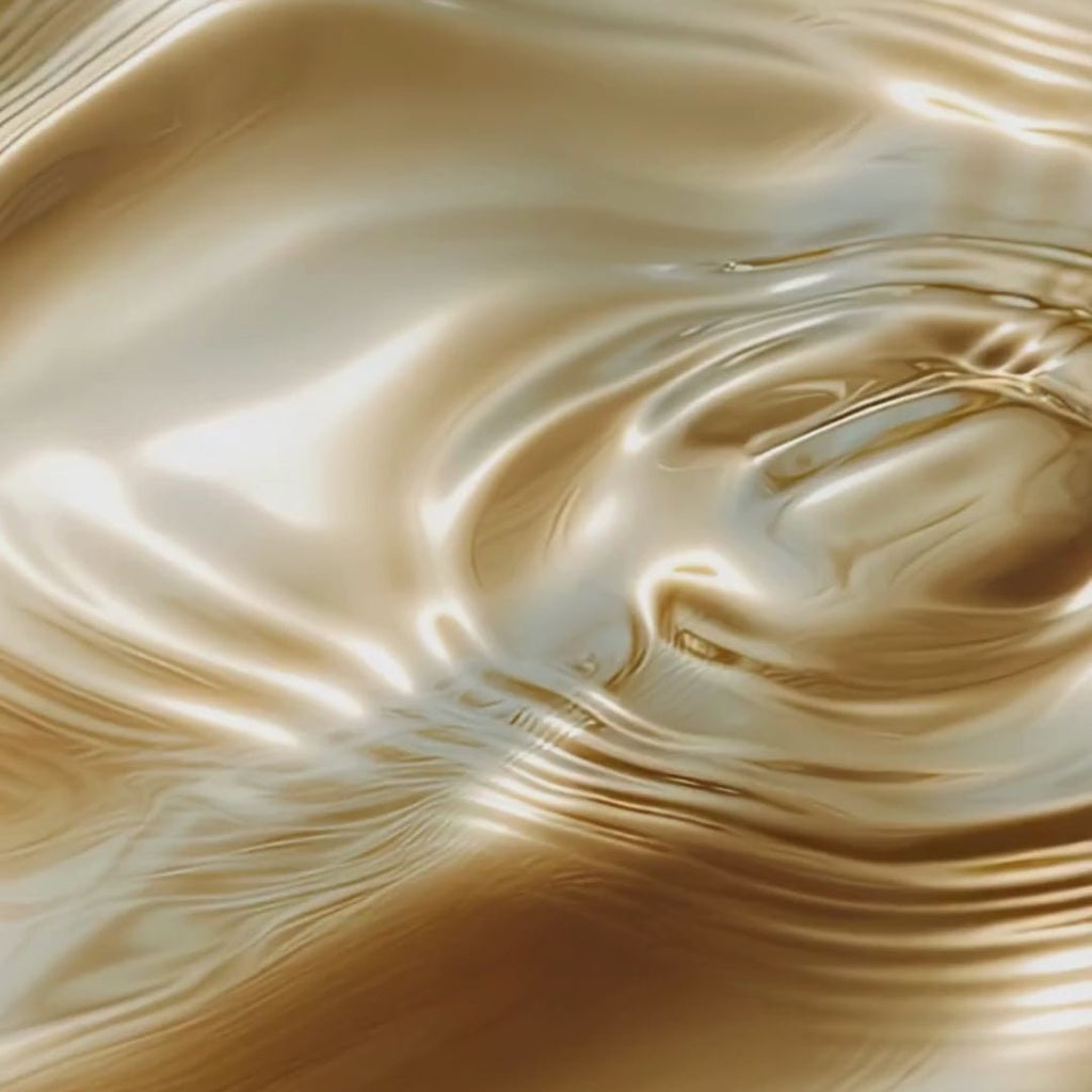 Organic Gold Shimmer Body Lotion – Buildable Luminous Glow - Mimi Glow
